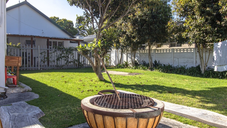 1 Bedroom Property for Sale in Sandbaai Western Cape